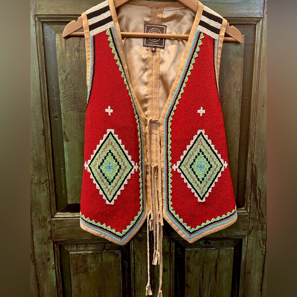 Vintage Double D Ranch,Woman’s Vest,
Camel,Red,Black,White,Green, andTurquoise